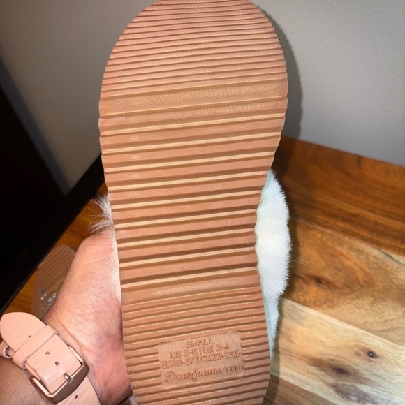 NEW Dearfoams Deluxe Women’s Slippers – Pink, Size Small (5-6) - Picture 4 of 4